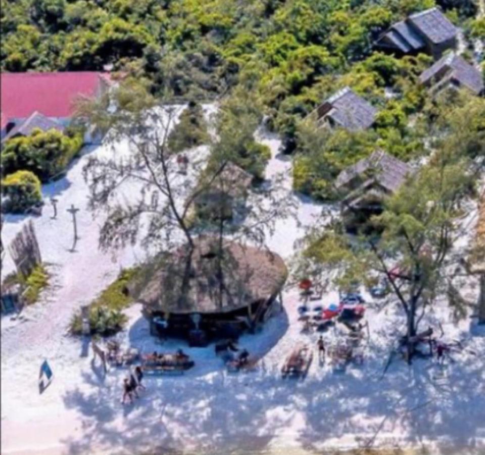 Tree Bar Hostel Koh Rong Sanloem Esterno foto